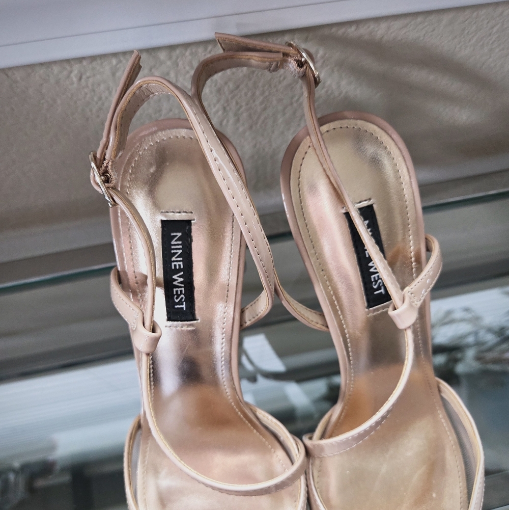 Nine West Light Natural TIMIE Ankle Strap Pumps Size 8 - Picture 3 of 6